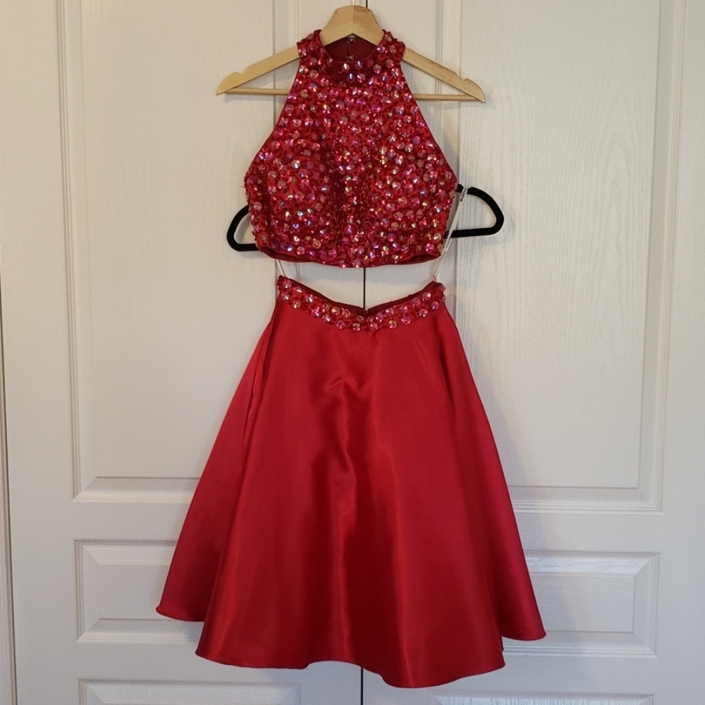 Prom red dress size XS two pieces
